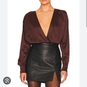 STEVE MADDEN Tamaira Satin Bodysuit In Chicory Coffee